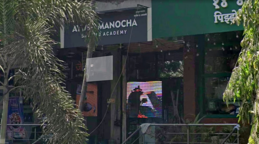 Ayush Manocha Salon, Bandra West